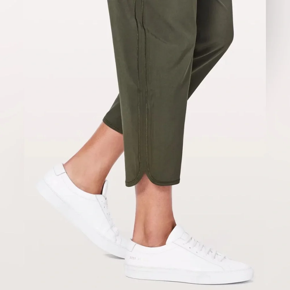 Lululemon Keep It Classic Crop 23” - Picture 8 of 8